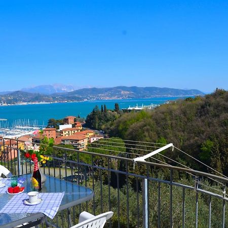 Wonderful Sea View - Terrace And Parking Apartment Fezzano  Exterior foto
