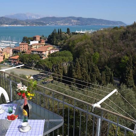 Wonderful Sea View - Terrace And Parking Apartment Fezzano  Exterior foto